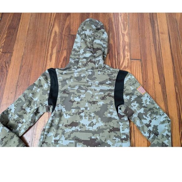 Nike Salute to Service Camo Hoodie Womens Large 14-16 in good condition. - Picture 4 of 6